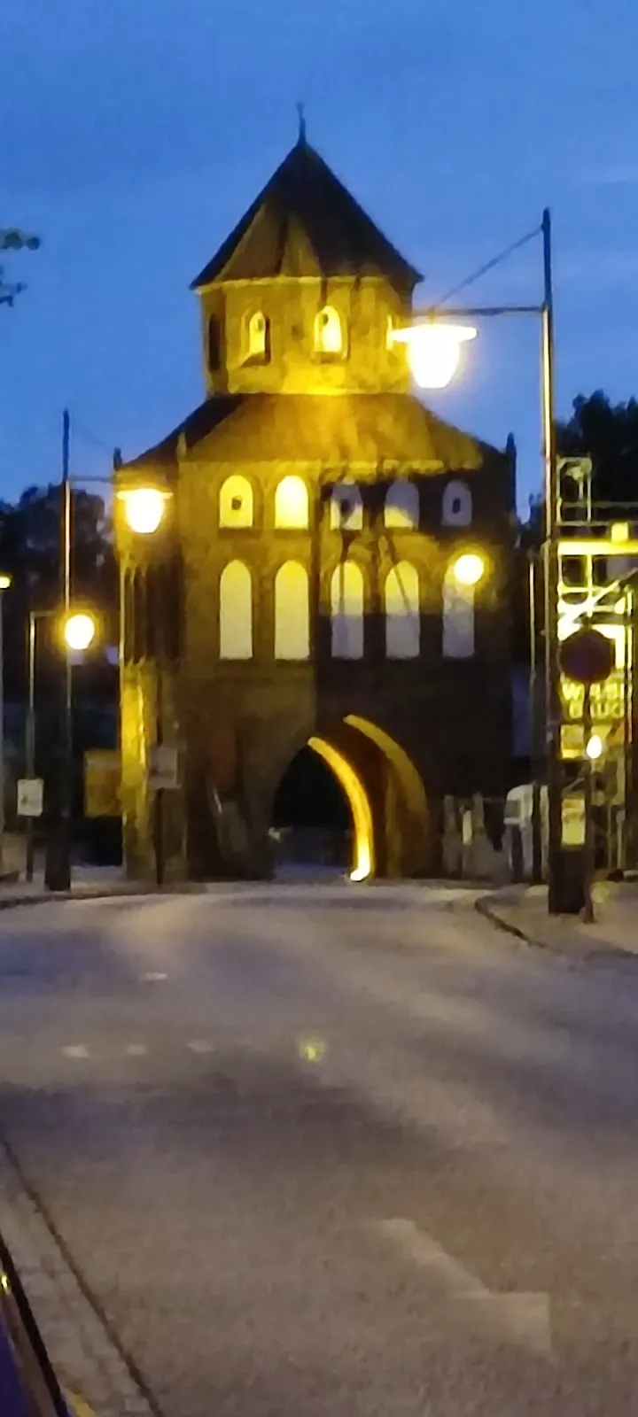 Вид на Ростокские ворота в Рибниц-Дамгартене, Германия