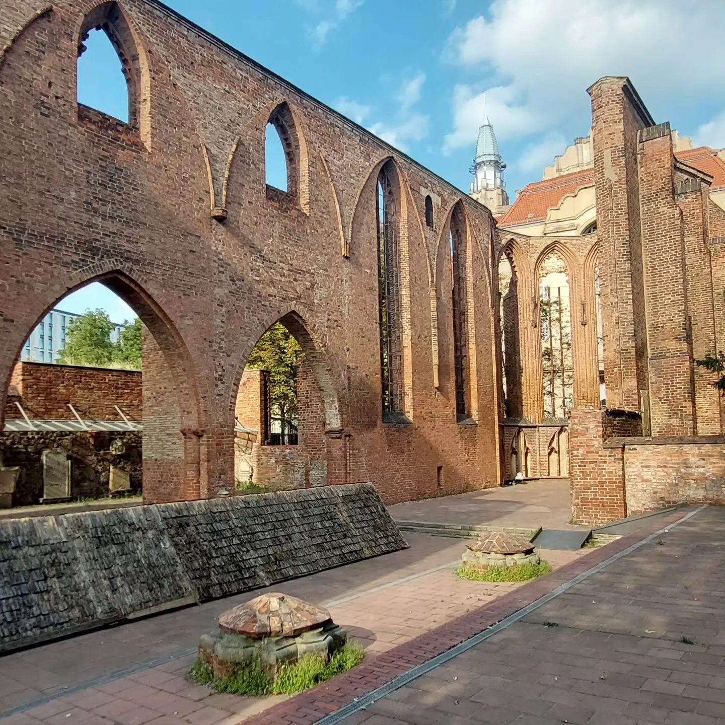 Руины Францисканского монастыря в Берлине