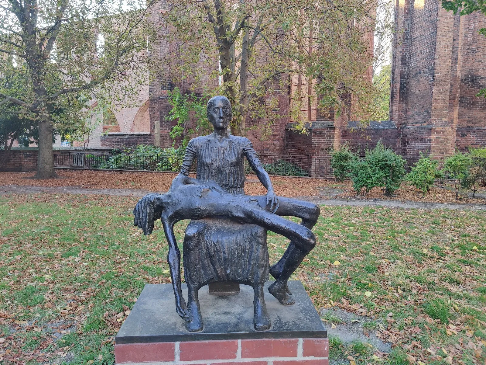 Руины Францисканского монастыря в Берлине