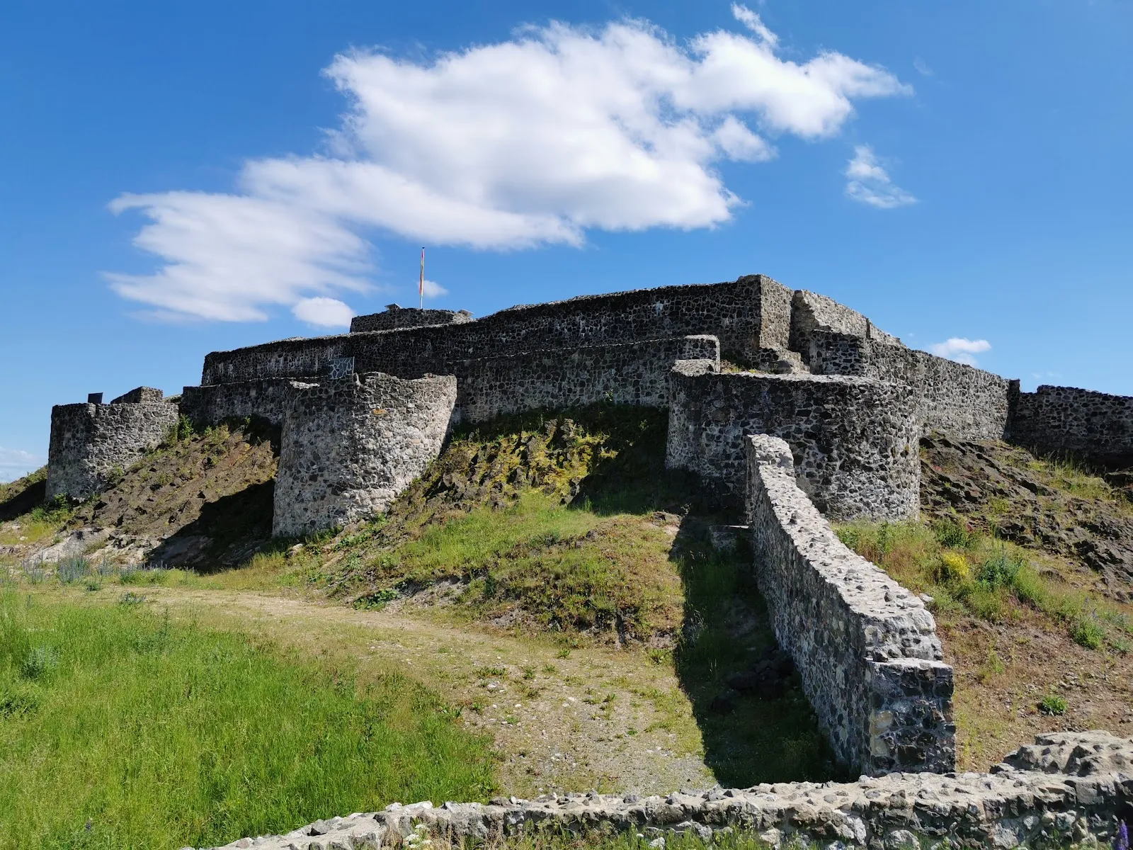 Руины замка Вальдек