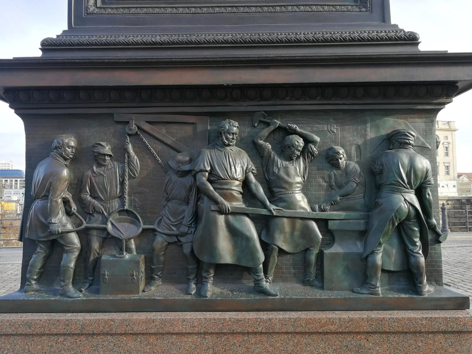 Площадь Шинкельплац в Берлине с видами на Берлинский кафедральный собор