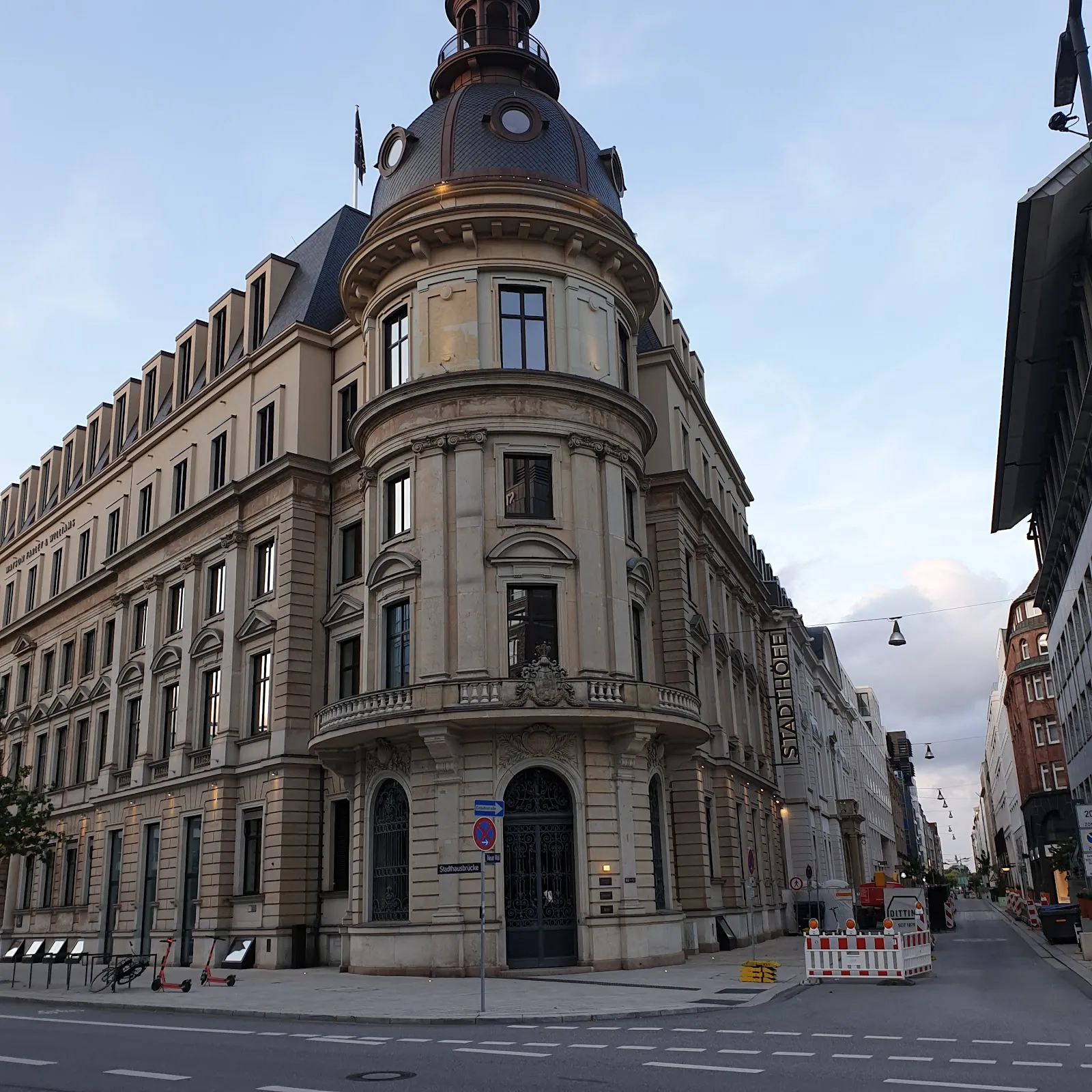 Исторический комплекс зданий Штадтхёфе в Гамбурге