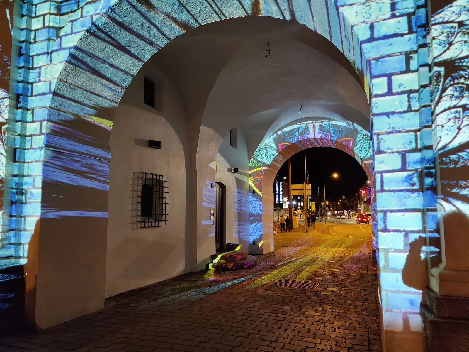 Исторические городские ворота Штайнтор в Ростоке, Германия