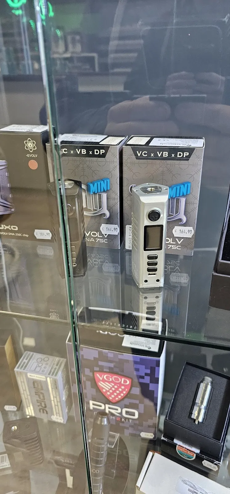 Интерьер кафе-магазина Steam-Time в Бранденбурге