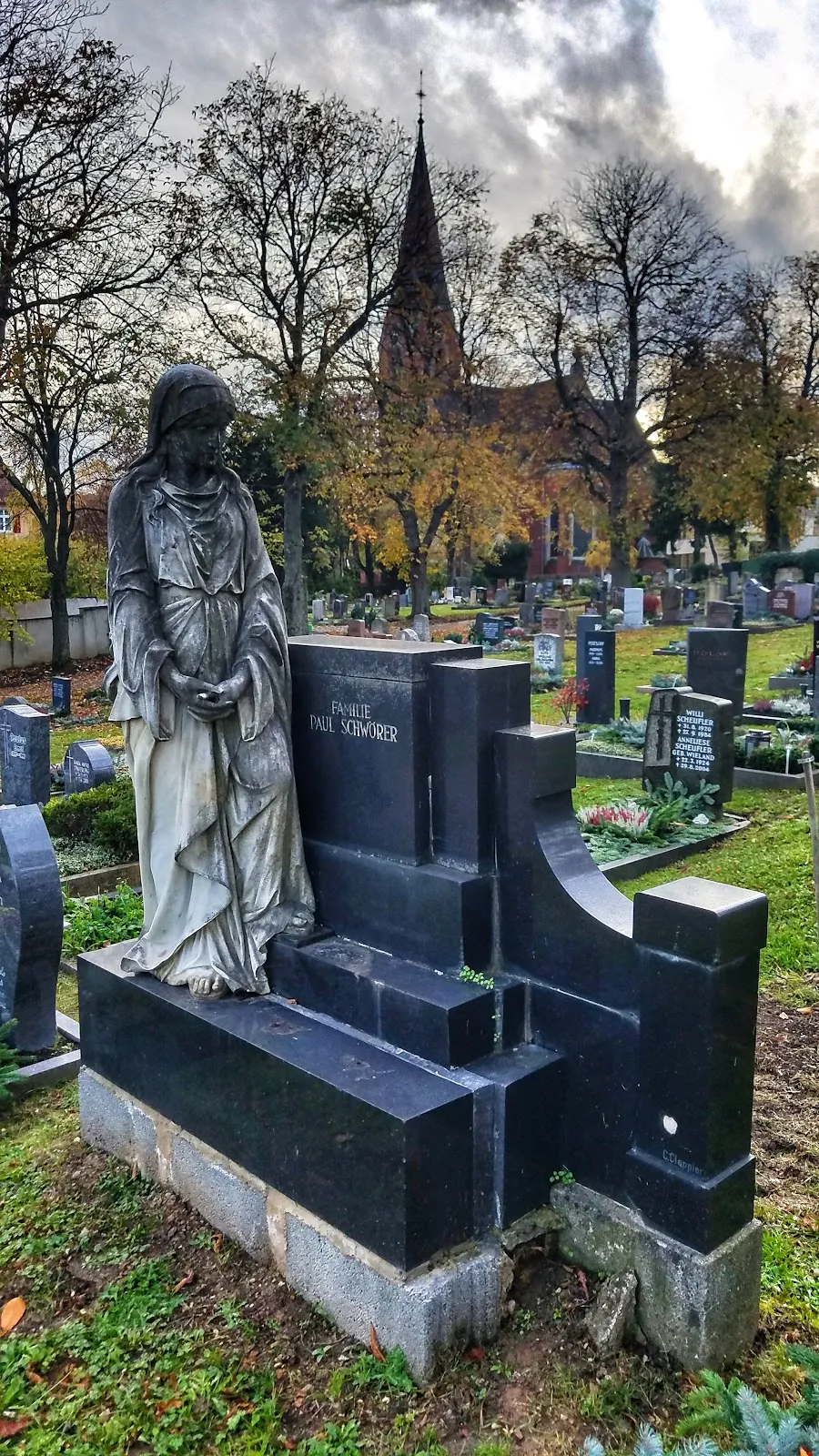 Штутгартское нагорное кладбище