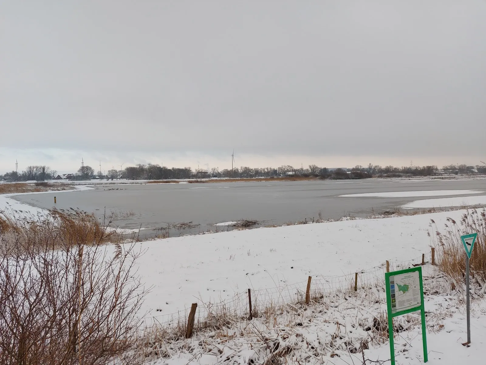 Смотровая площадка Охтум