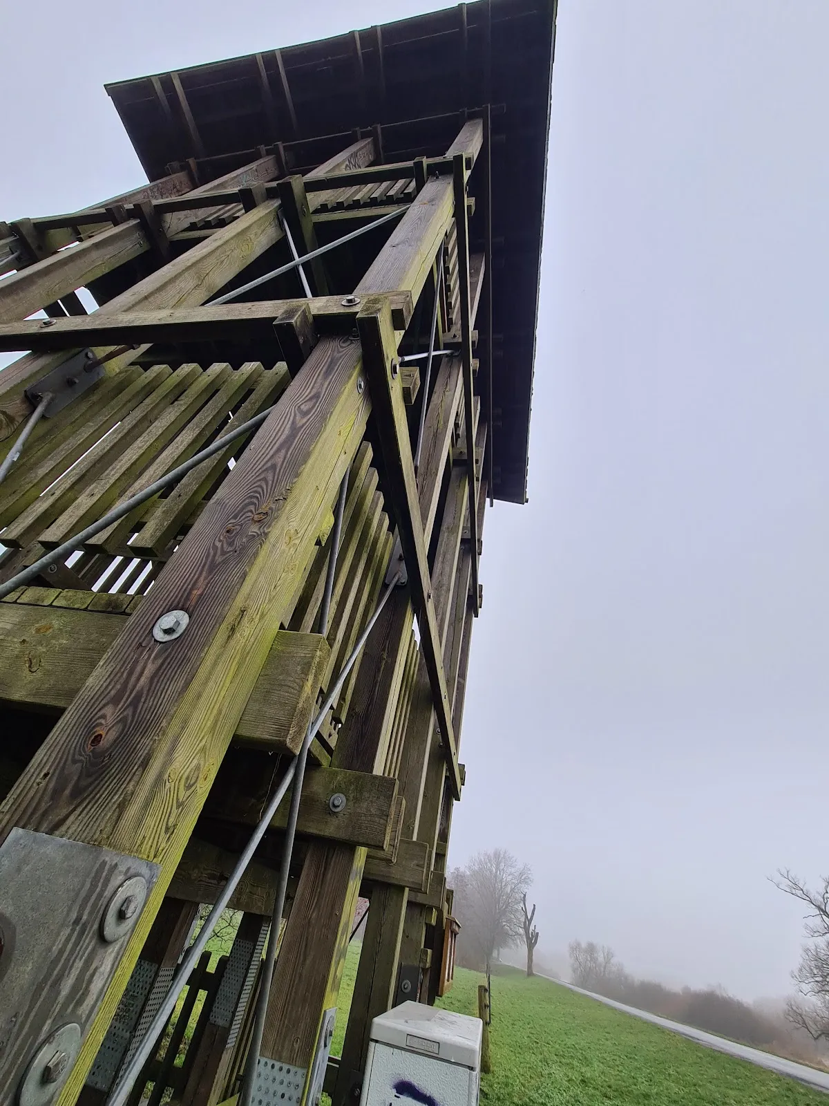 Смотровой пункт у дамбы Холлер в Бремене