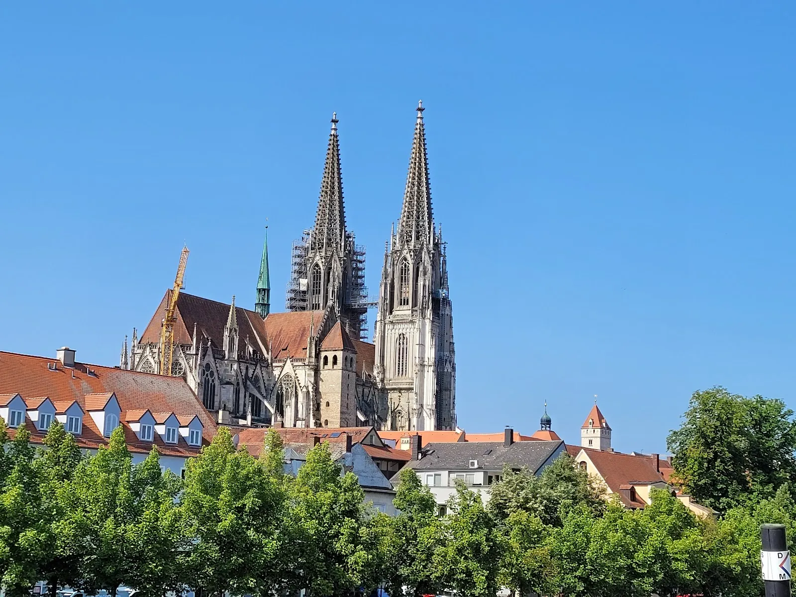 Вид на Собор Святого Петра в Регенсбурге