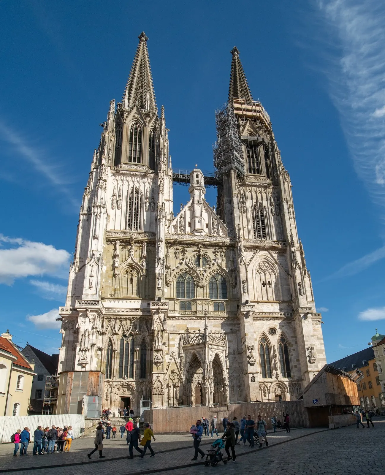 Вид на Собор Святого Петра в Регенсбурге