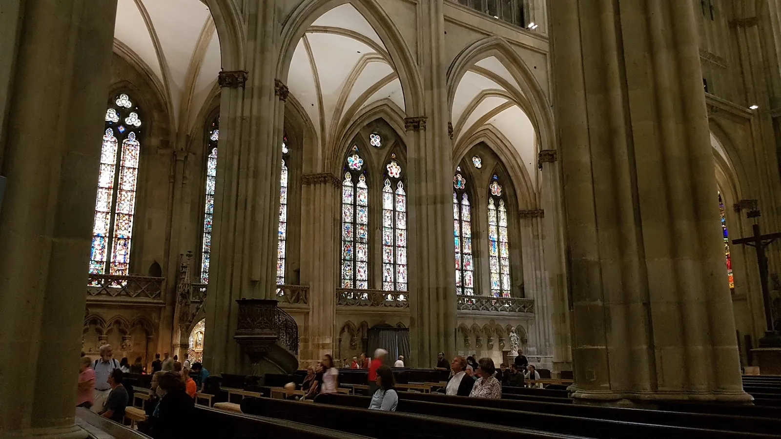 Вид на Собор Святого Петра в Регенсбурге