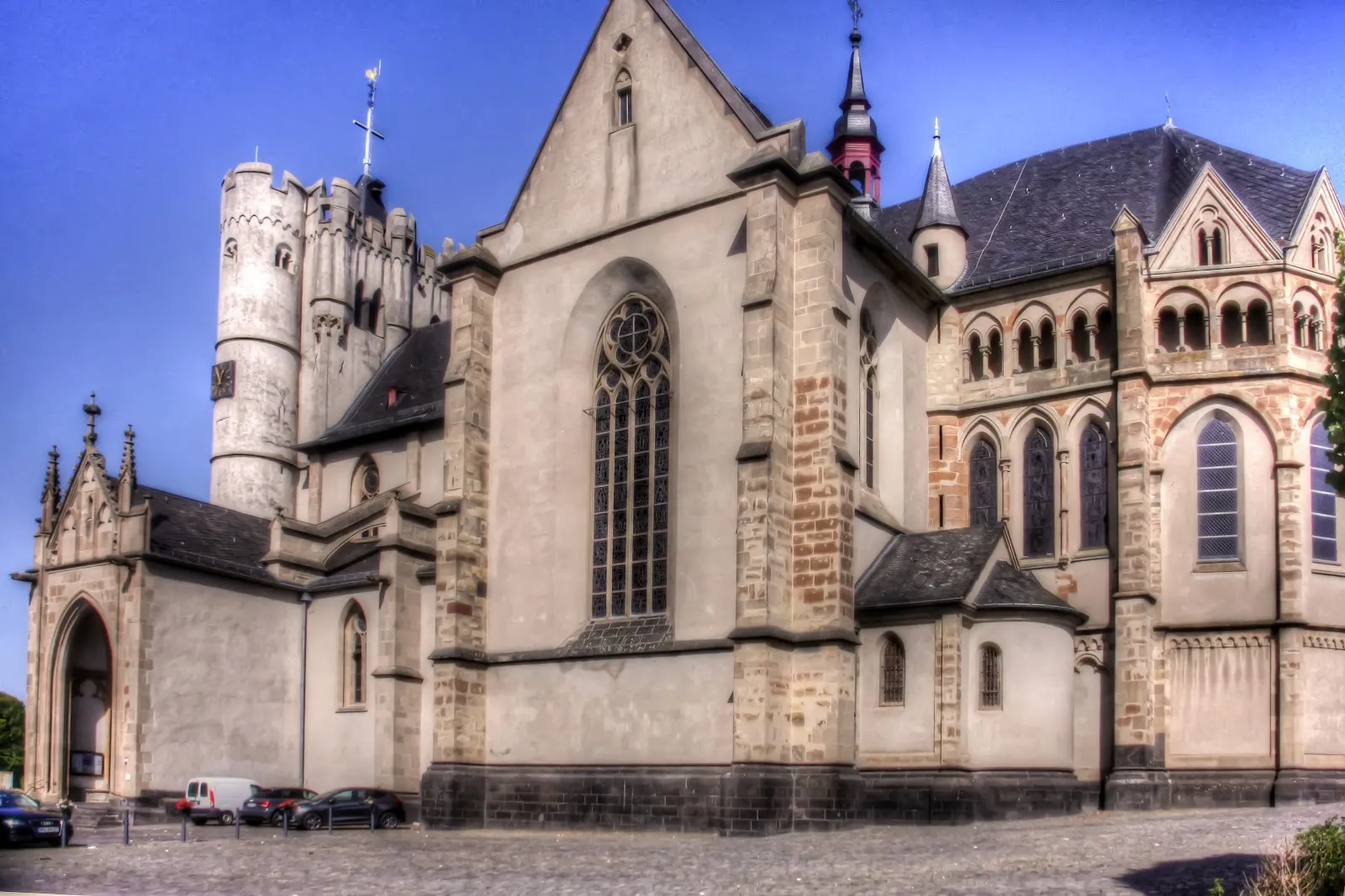 Собор Святых Иоанна Крестителя и Евангелиста в Мюнстермайфельде