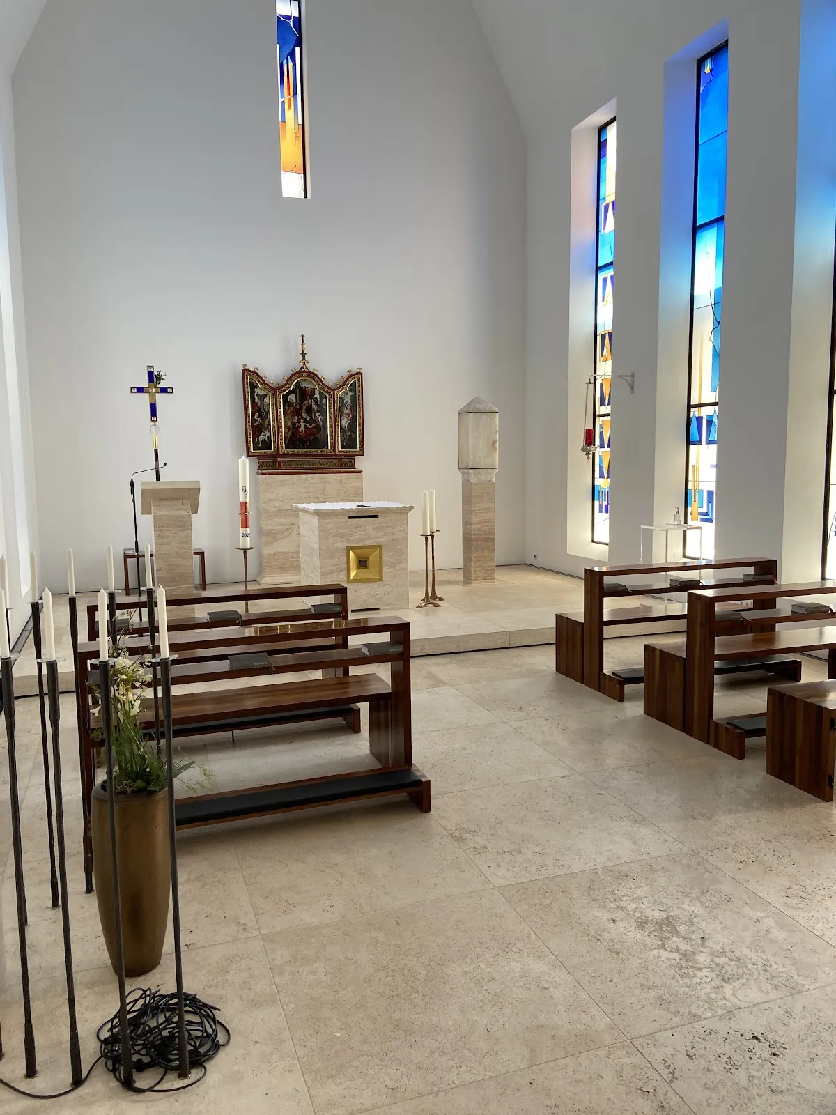 Вход в Сокровищницу Лимбурга, музей религиозного искусства.