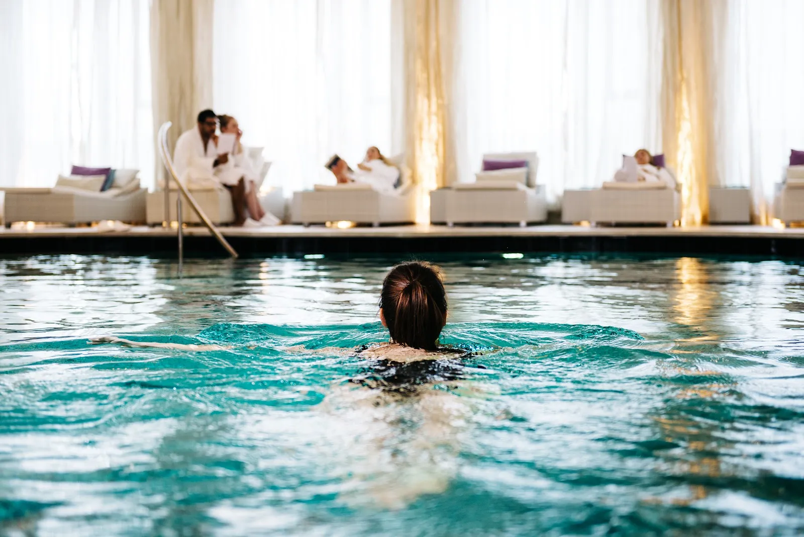 Интерьер СПА Waldorf Astoria в Берлине