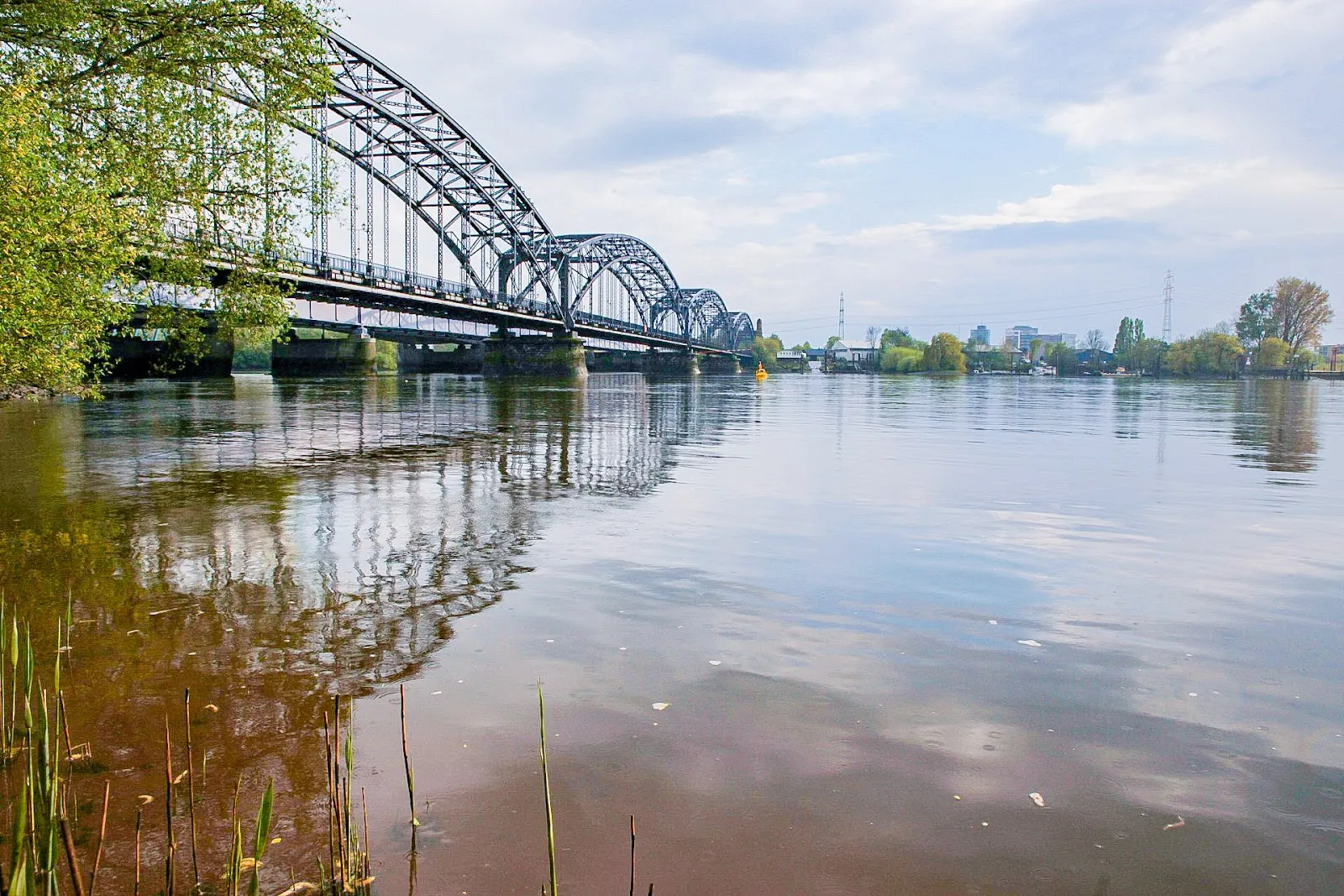 Старый мост через Эльбу в Харбурге, Гамбург, Германия