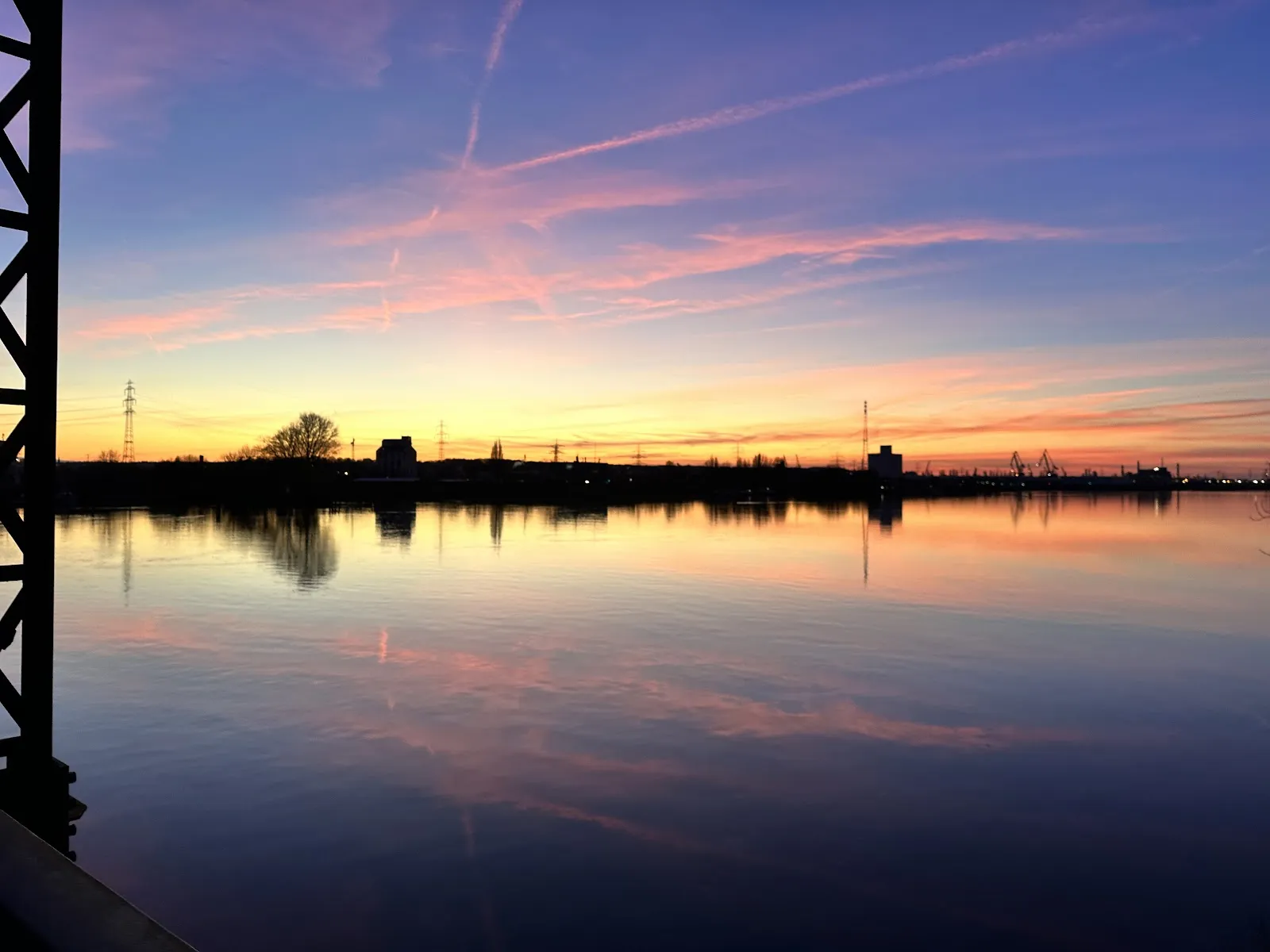 Старый мост через Эльбу в Харбурге, Гамбург, Германия