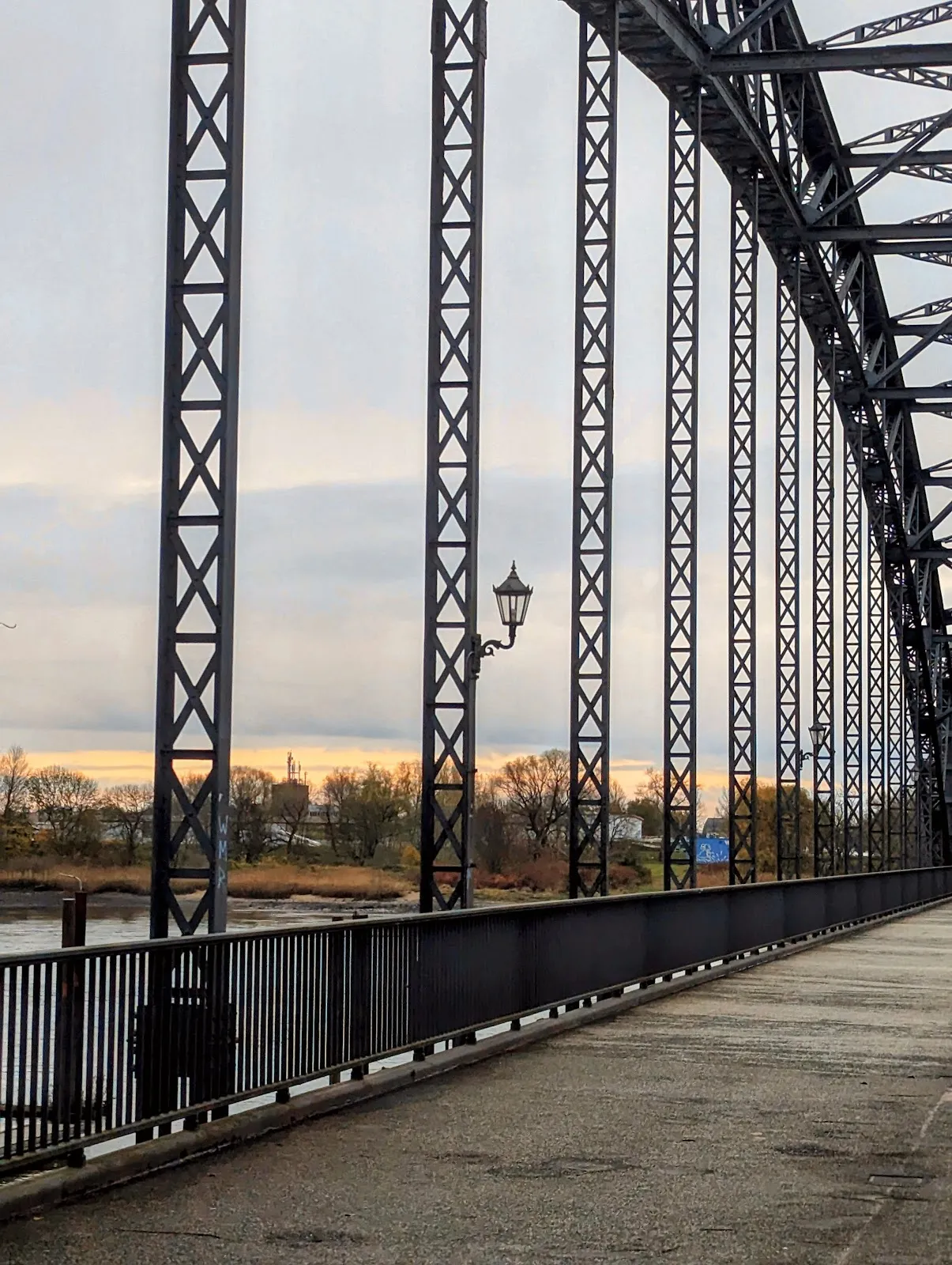 Старый мост через Эльбу в Харбурге, Гамбург, Германия