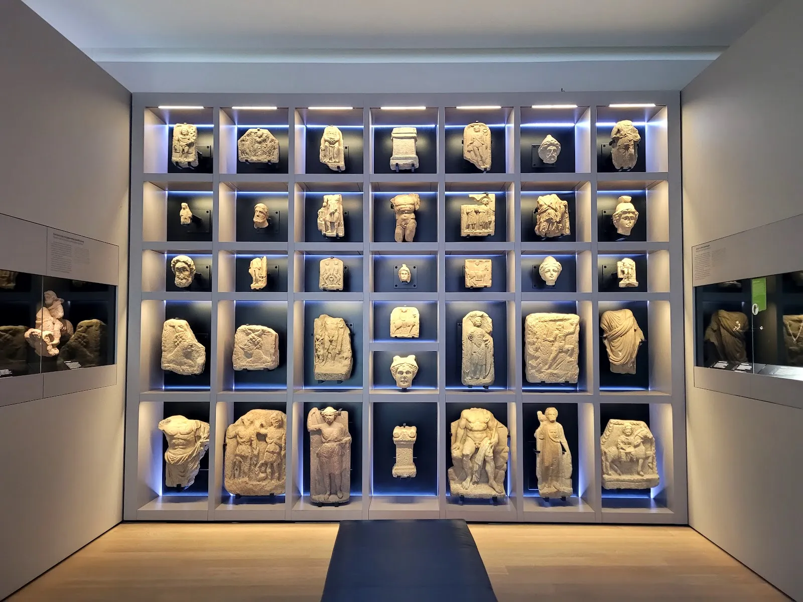 Вид на Старый замок Штутгарта с площади