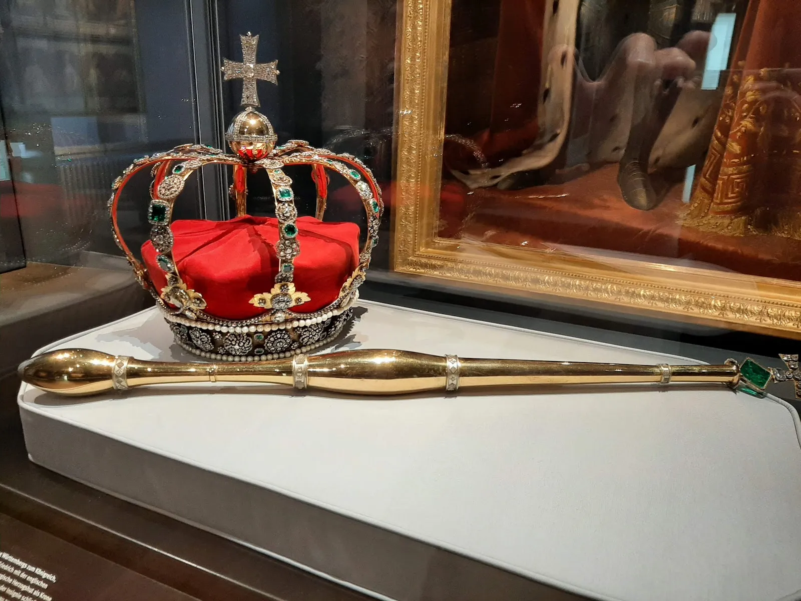 Вид на Старый замок Штутгарта с площади