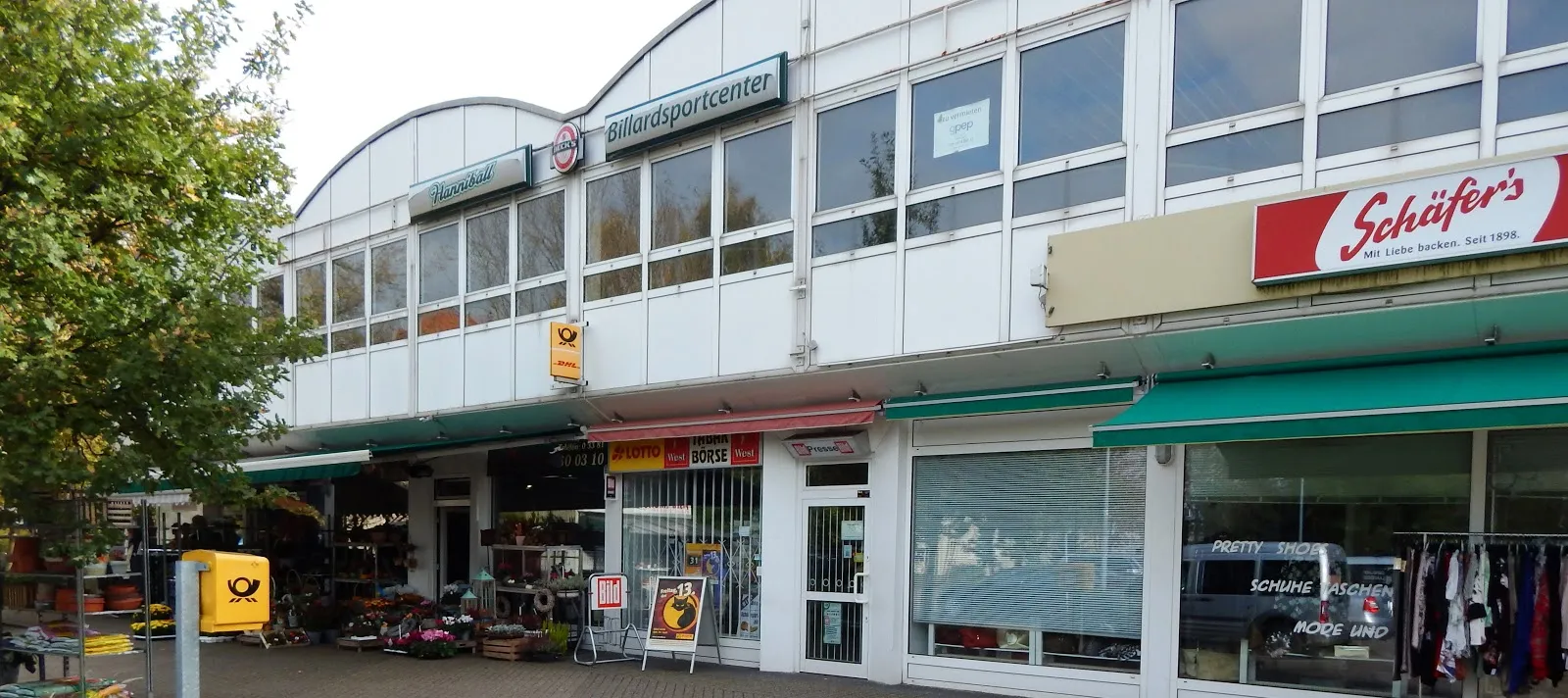 Фасад магазина Tabak-Börse-Quenz в Бранденбурге-на-Хафеле