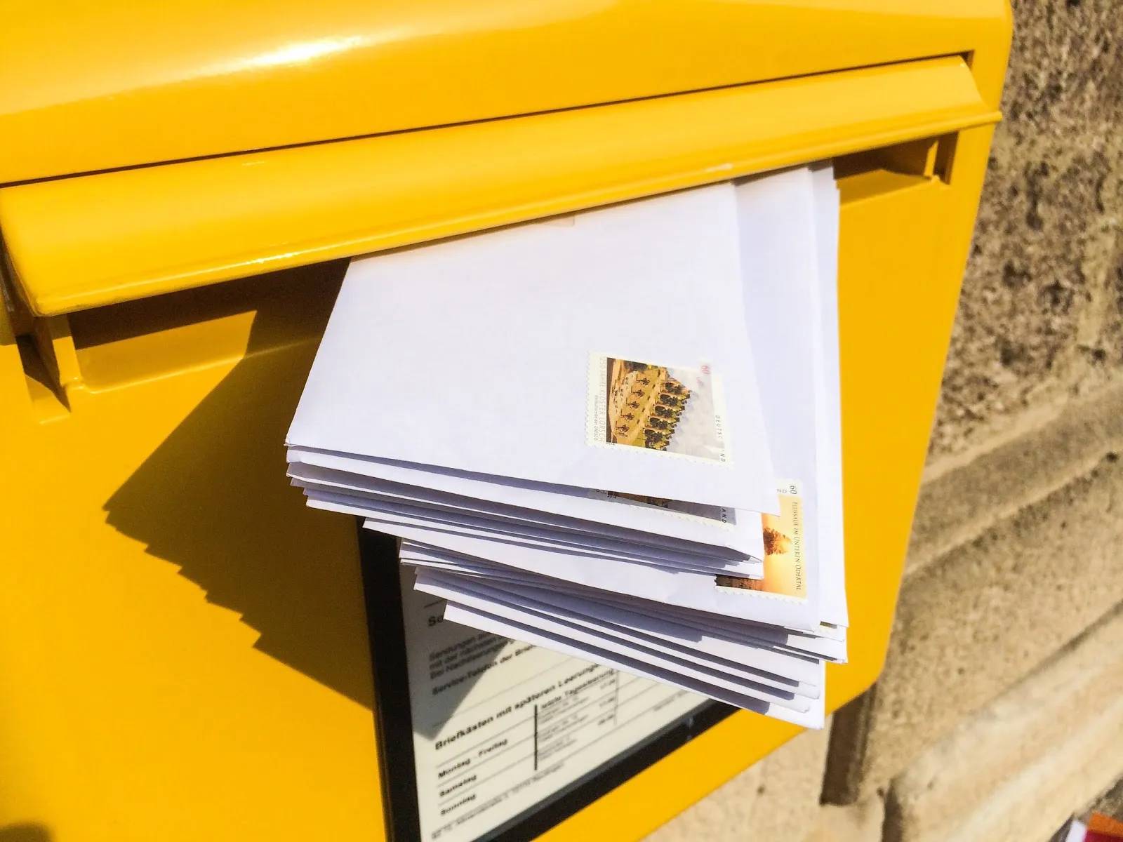 Фасад магазина Tabak-Börse-Quenz в Бранденбурге-на-Хафеле