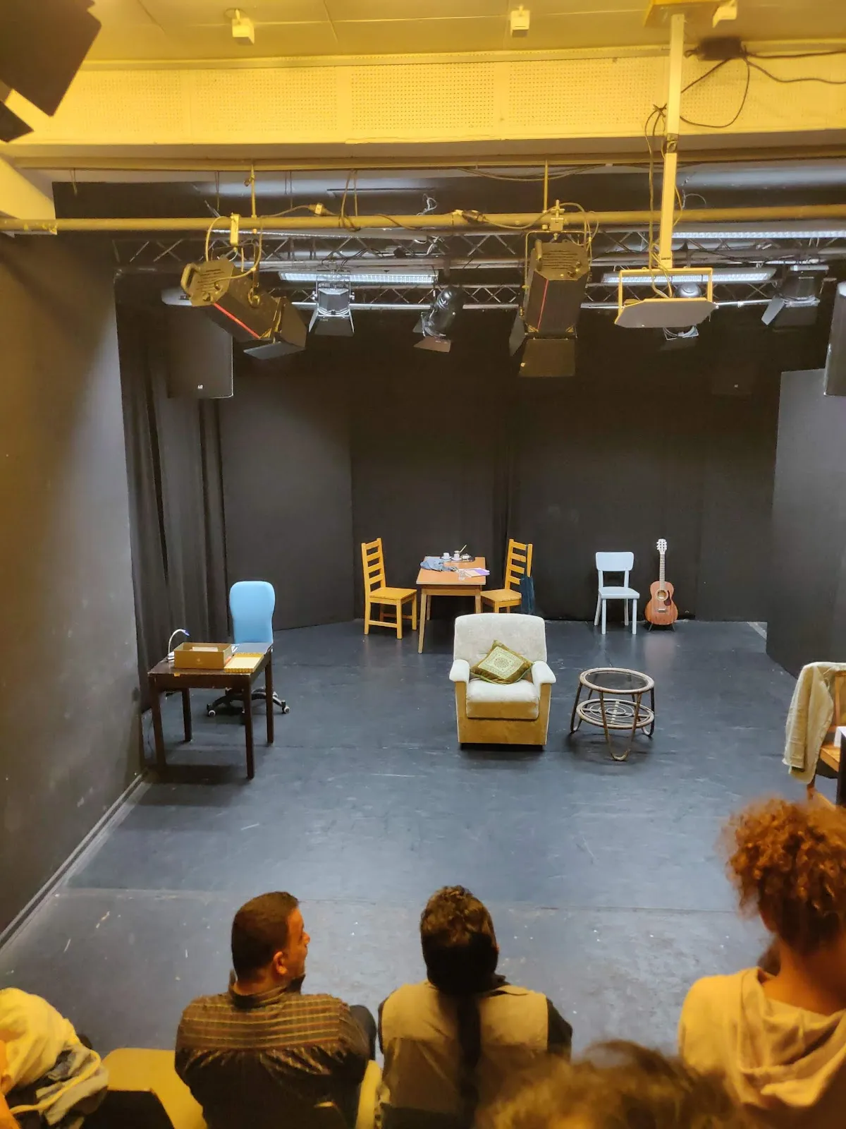 Театр МУТ!',