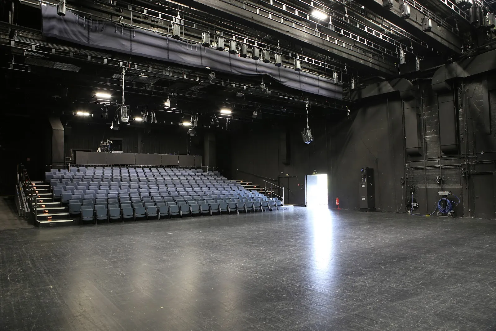 Здание театра HAU2 в Берлине