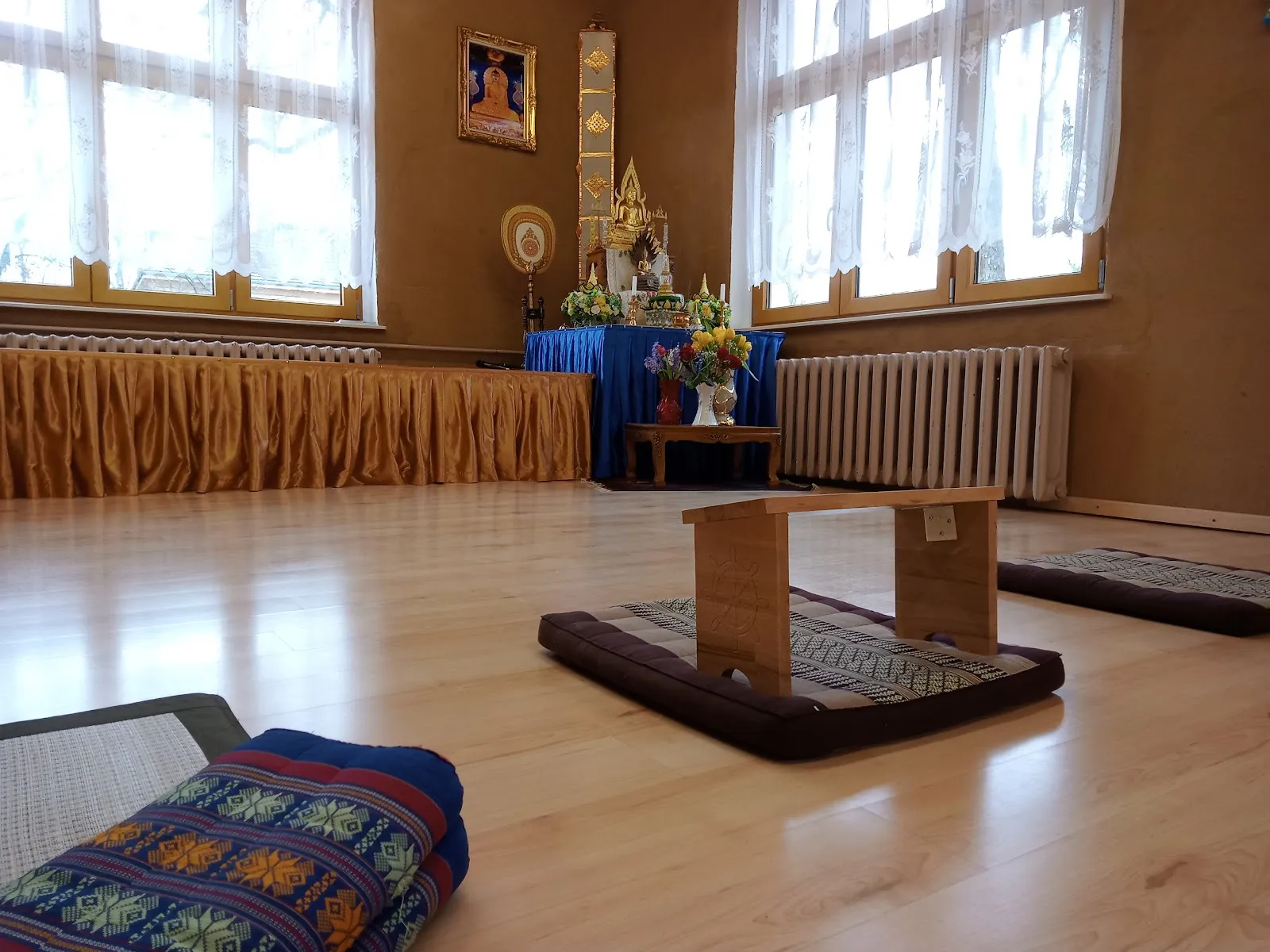 Внешний вид Ват Сангхатхан, буддийского храма.