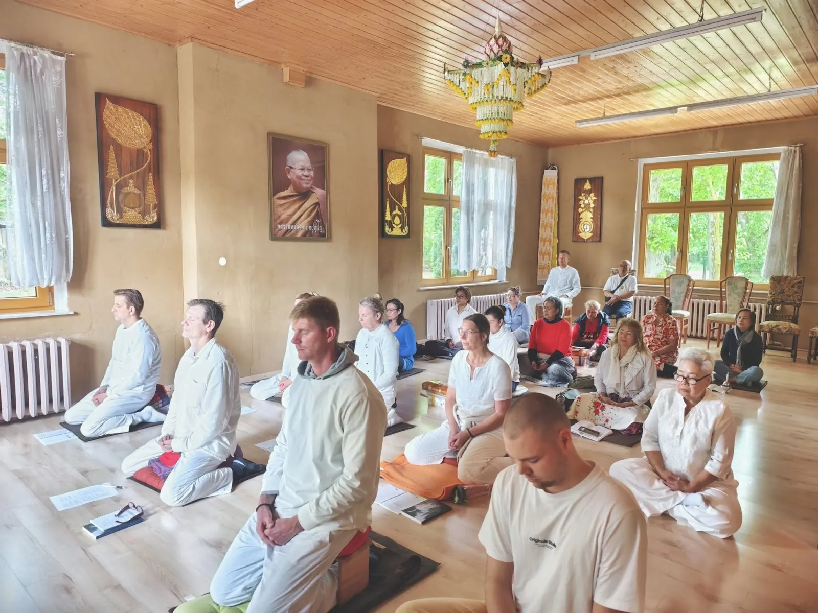 Внешний вид Ват Сангхатхан, буддийского храма.