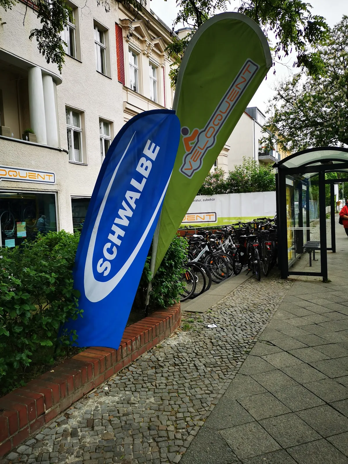 Витрина веломагазина Veloquent в Берлине