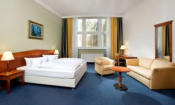 Доступен номер в отеле Wyndham Garden Berlin Mitte