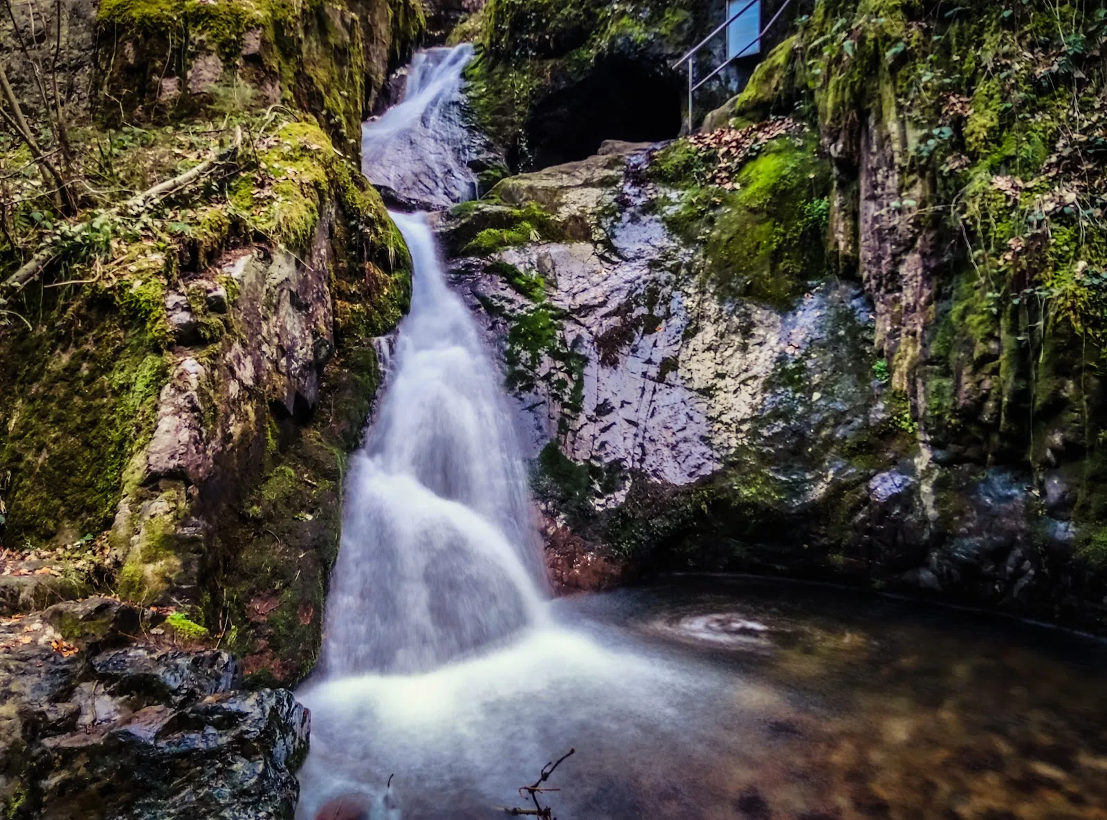 Водопады Эдельфрауэнграб