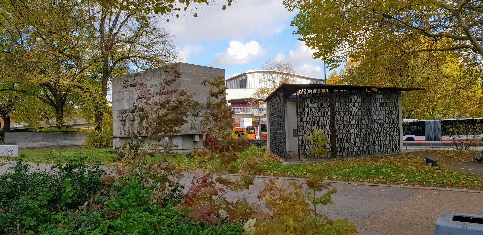 Военный мемориал на Дамтордамм в Гамбурге, Германия.