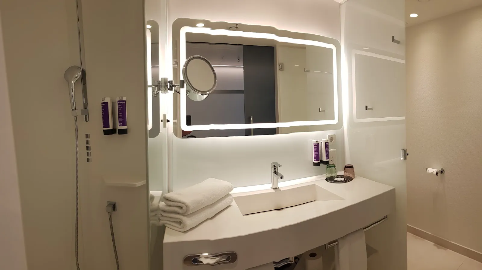 Отель Jaz in the City Stuttgart