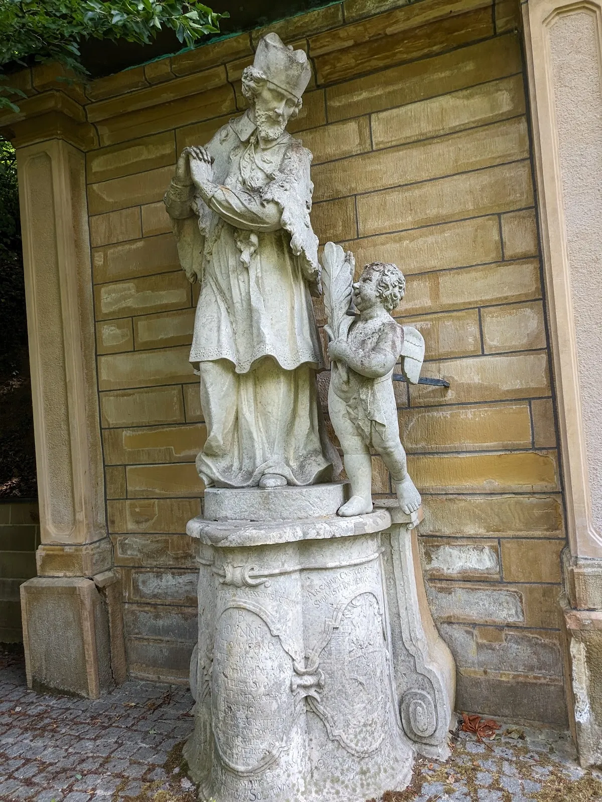 Вид на замок Бальдерн