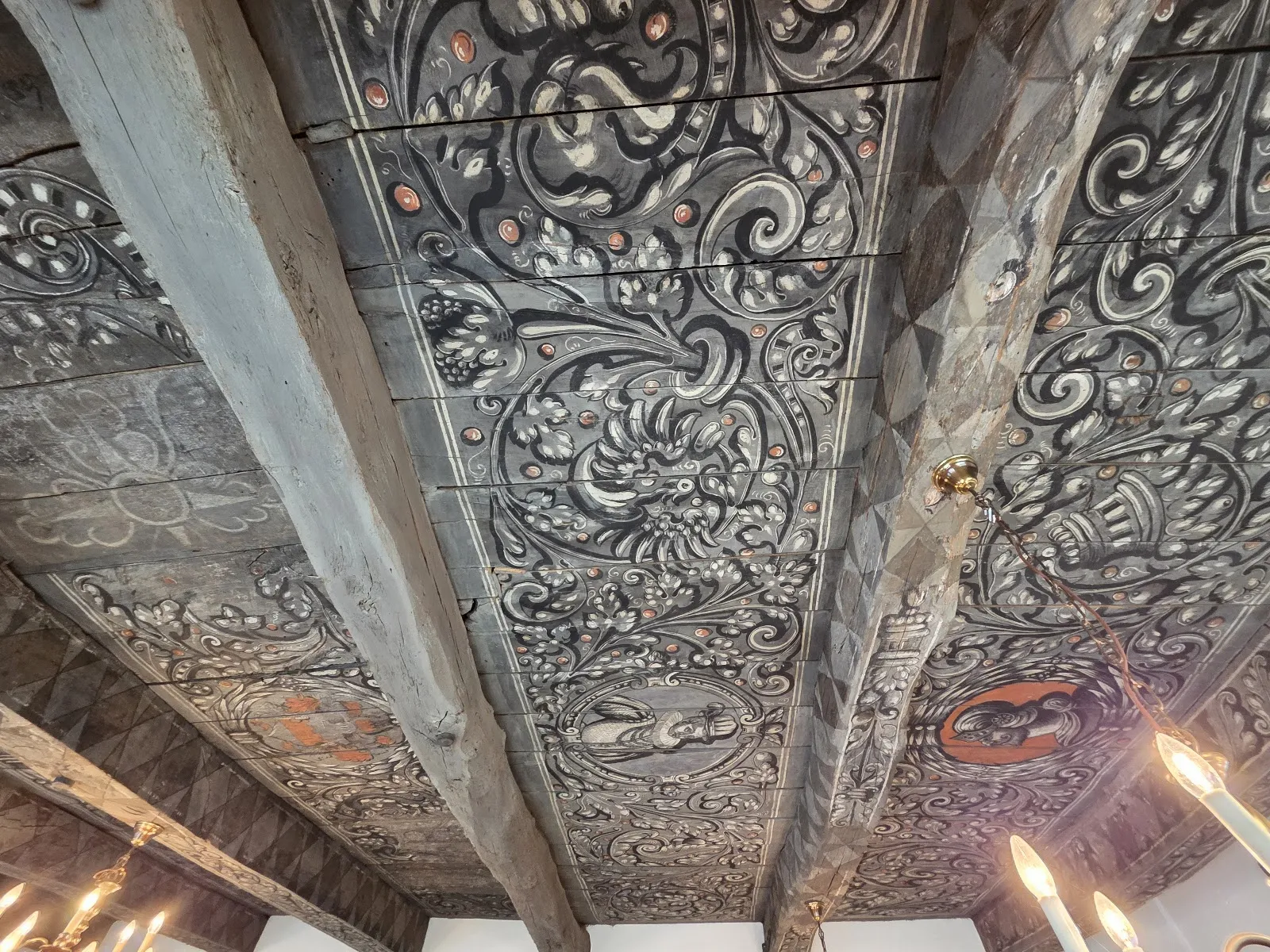 Замок Бломендаль, историческая крепость.