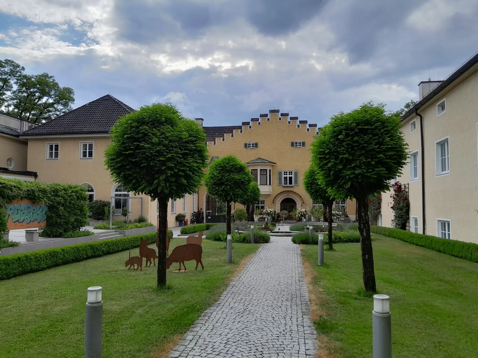 Замок Цинненберг, историческое здание в Баварии