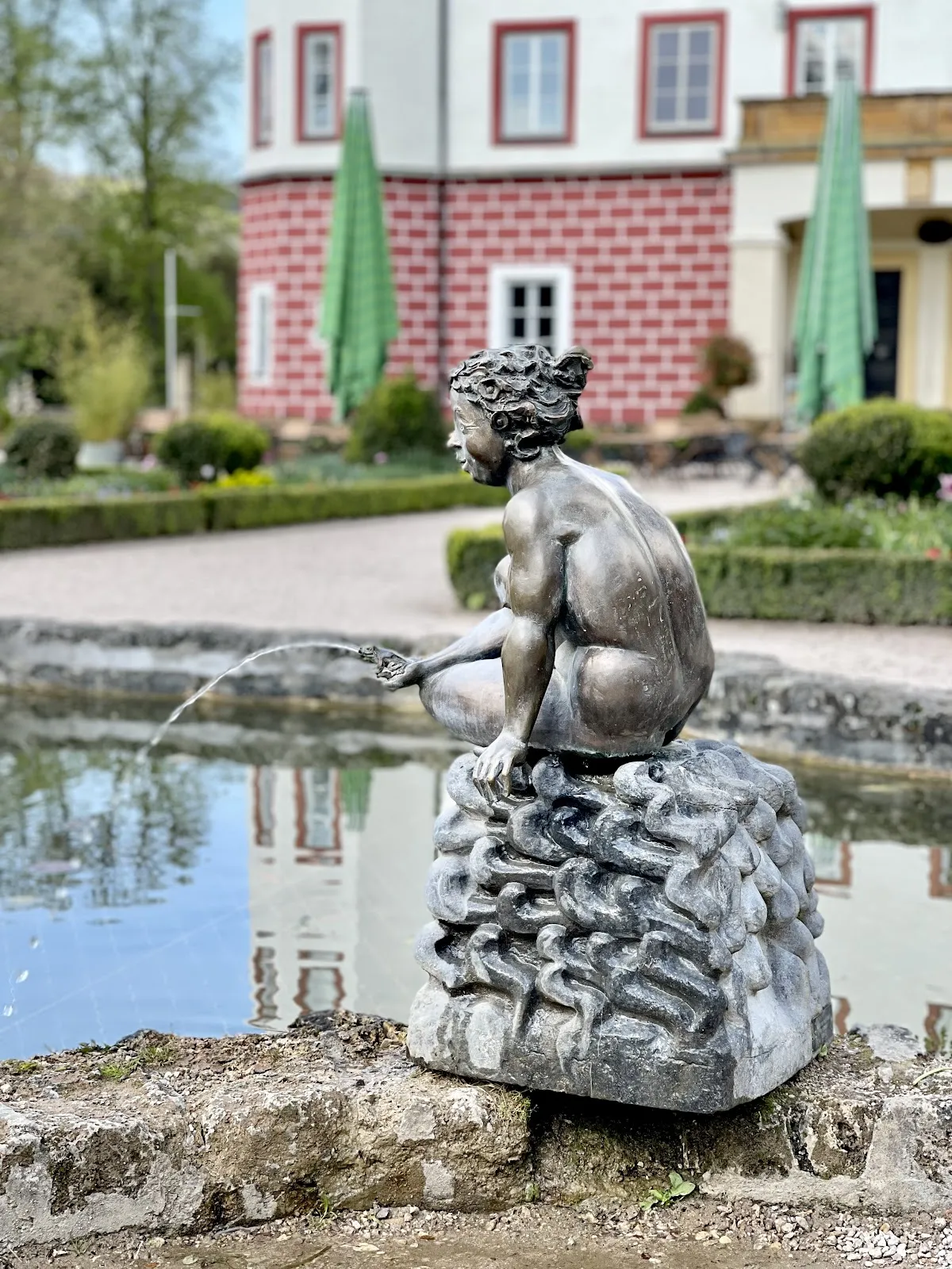 Вид на Замок Донцдорф, Германия