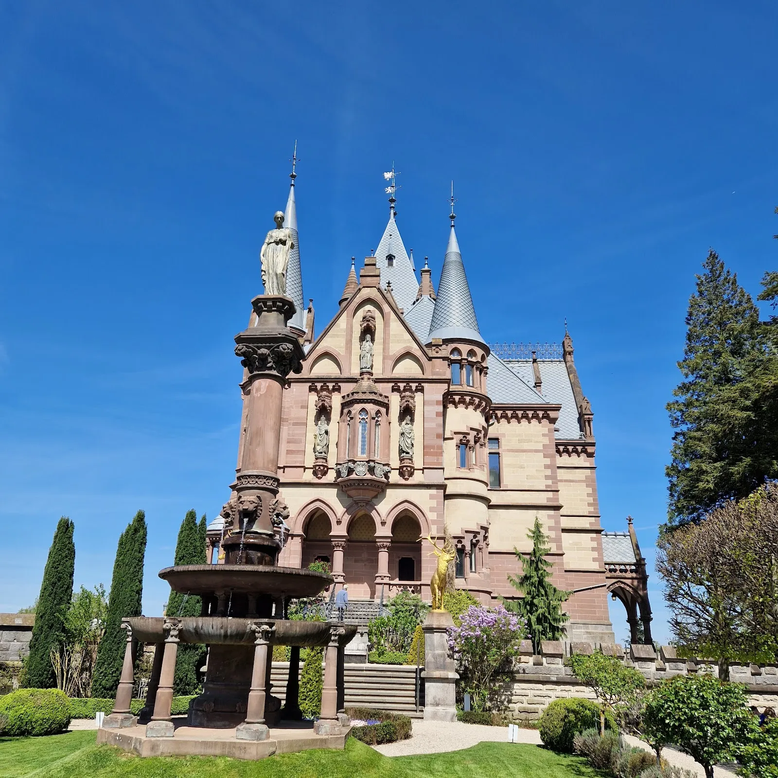 Замок Драхенбург, Германия