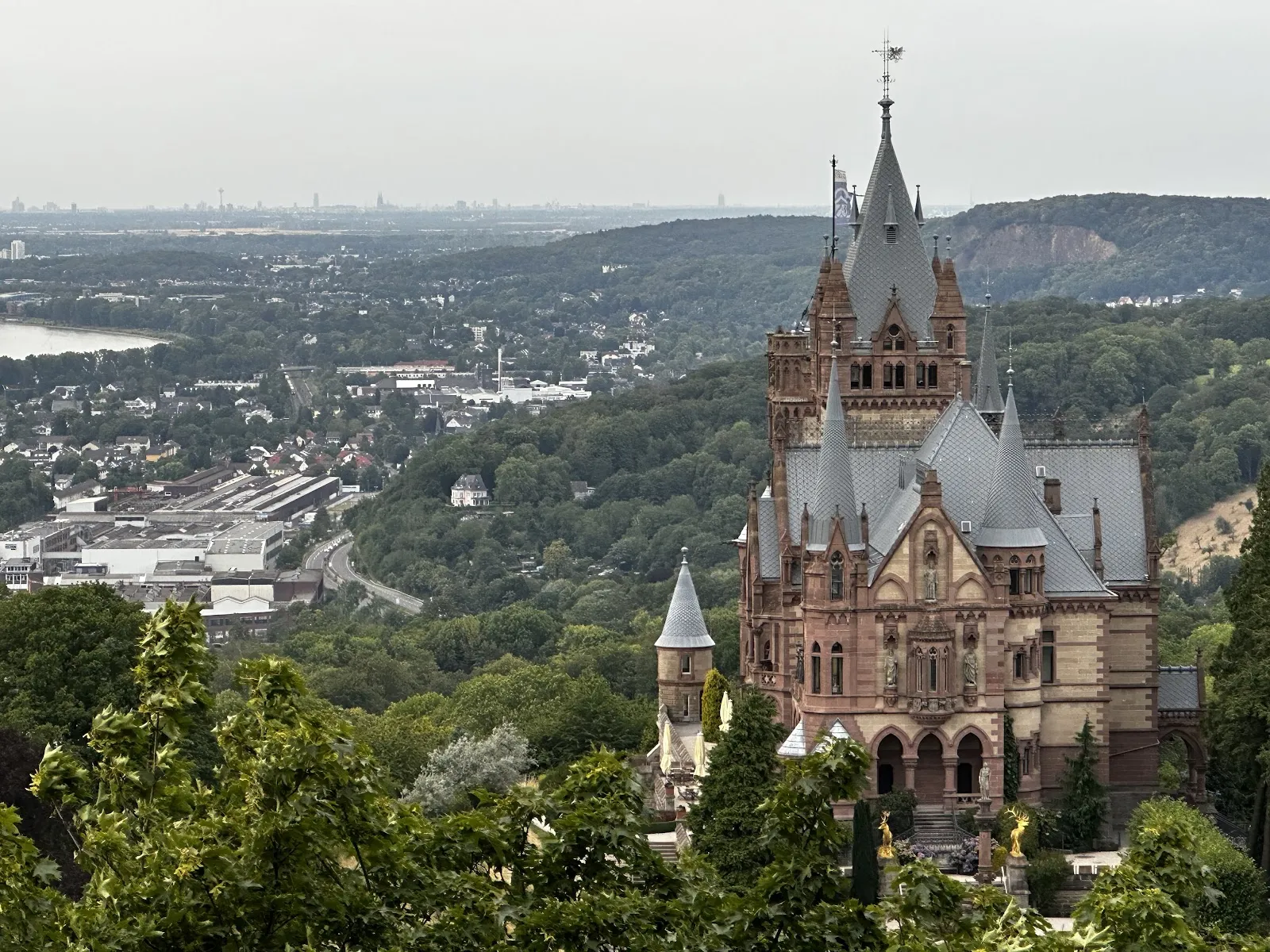 Замок Драхенбург, Германия