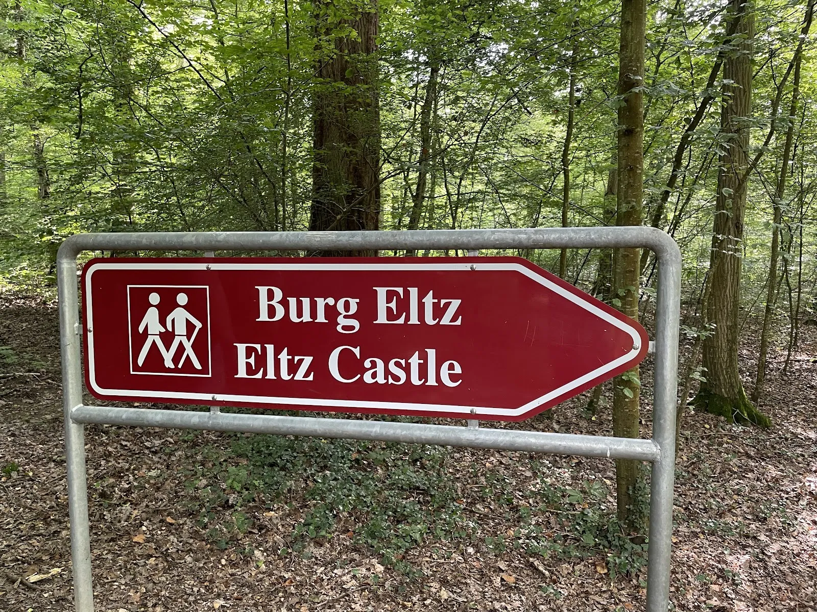 Замок Эльц, Германия