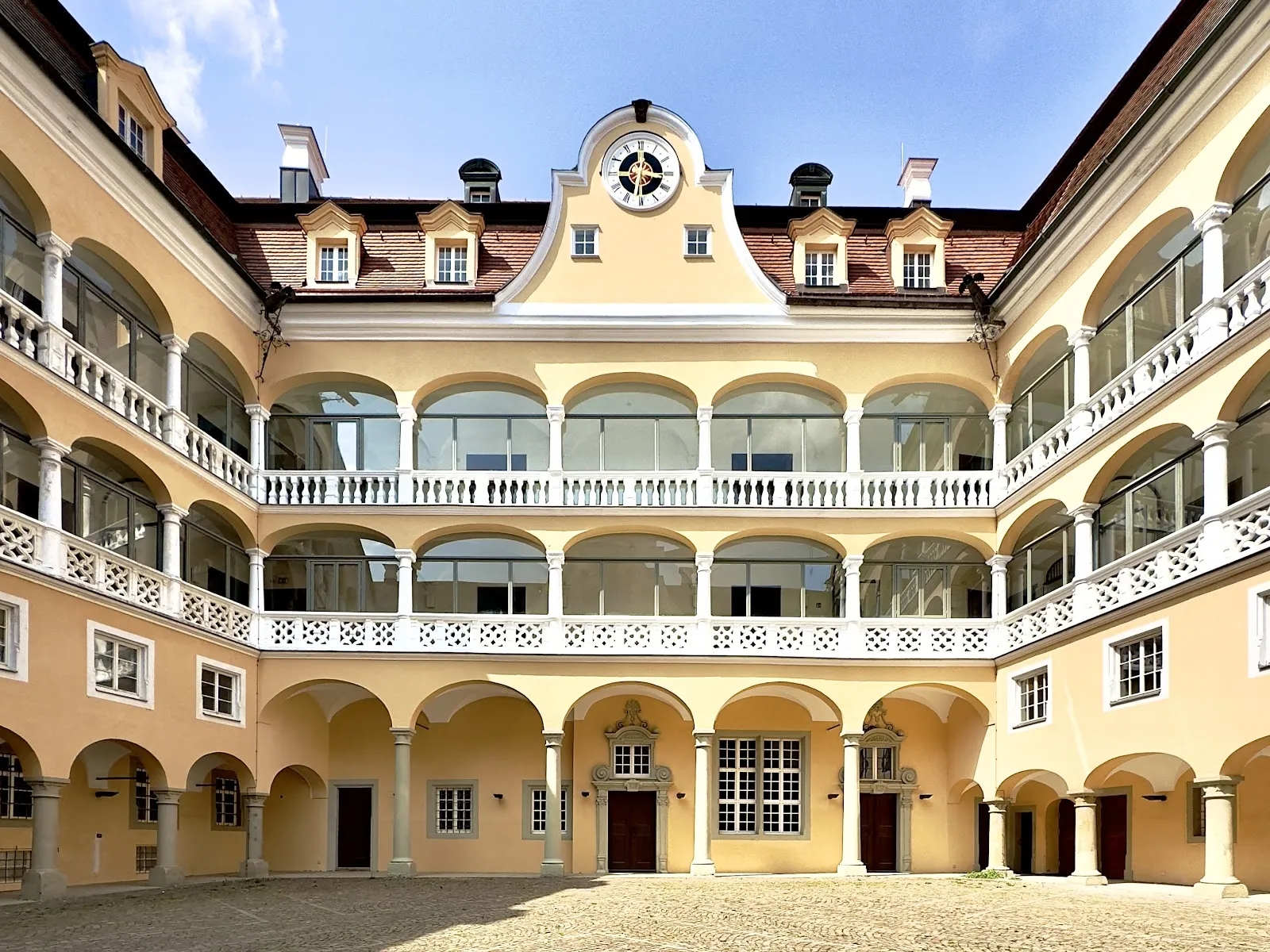 Замок Эльванген