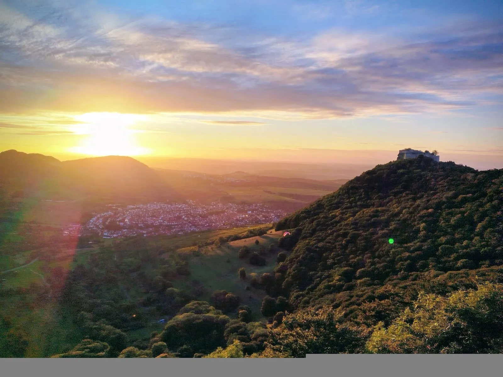 Замок Гогеннойффен, вид на замок