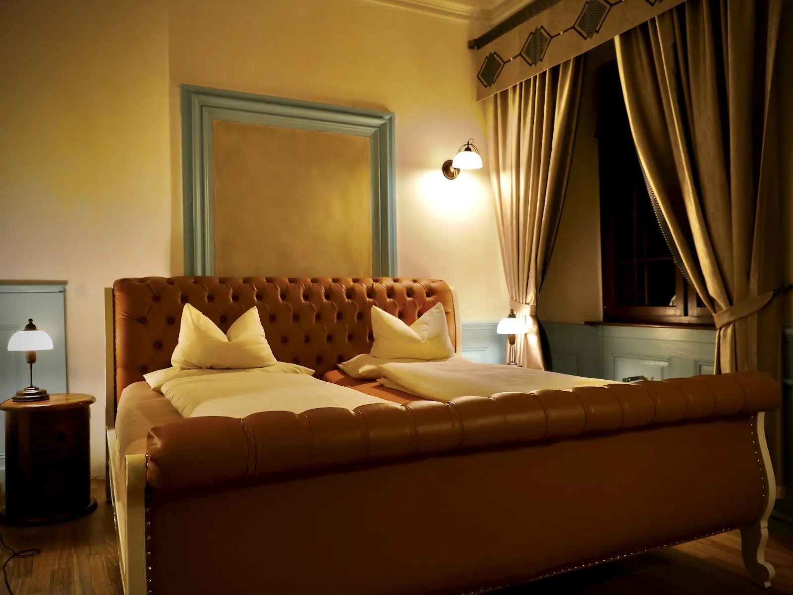 Вид на замок Хоэнфельс, Германия