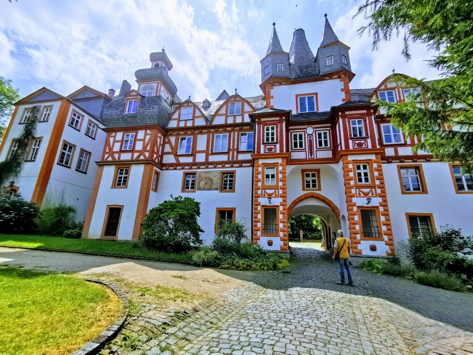 Замок Хунгена