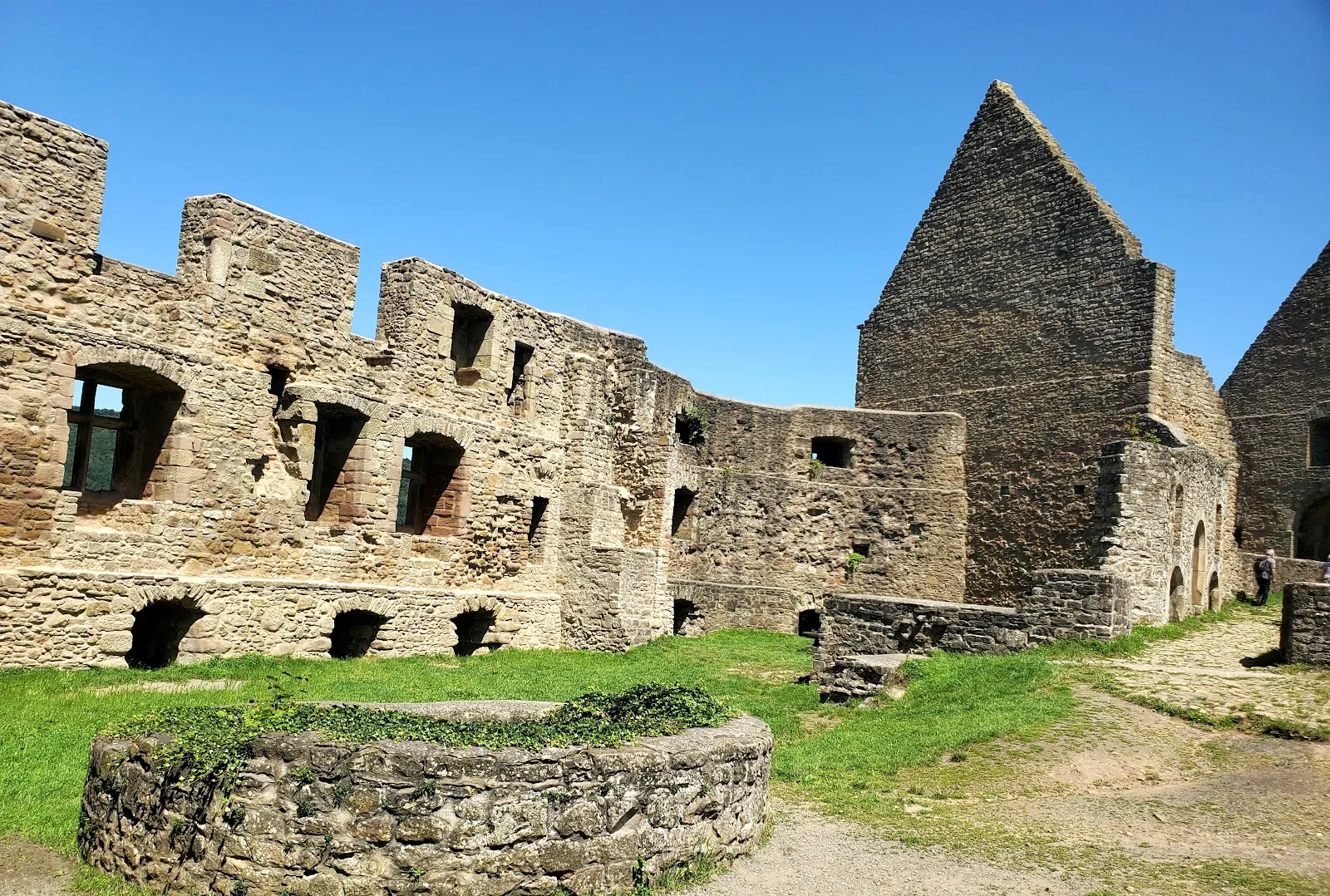 Вид на замок Лихтенберг