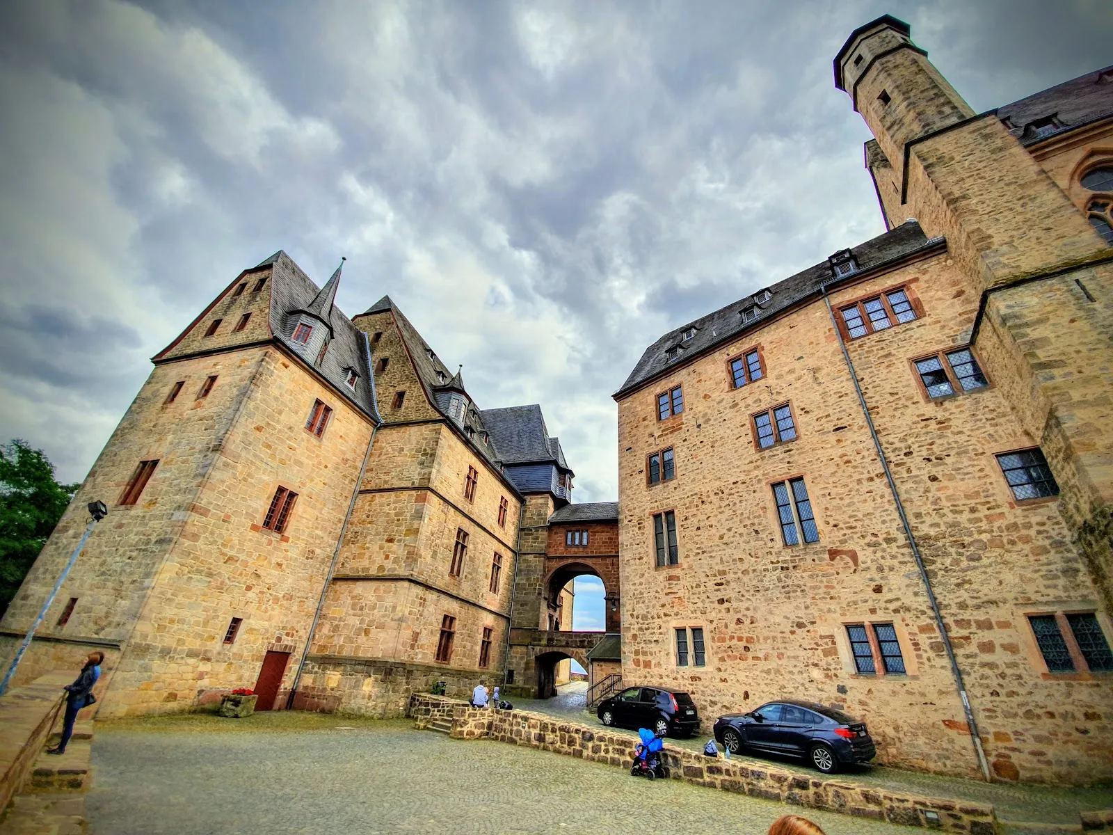 Вид на Замок Марбург, Германия