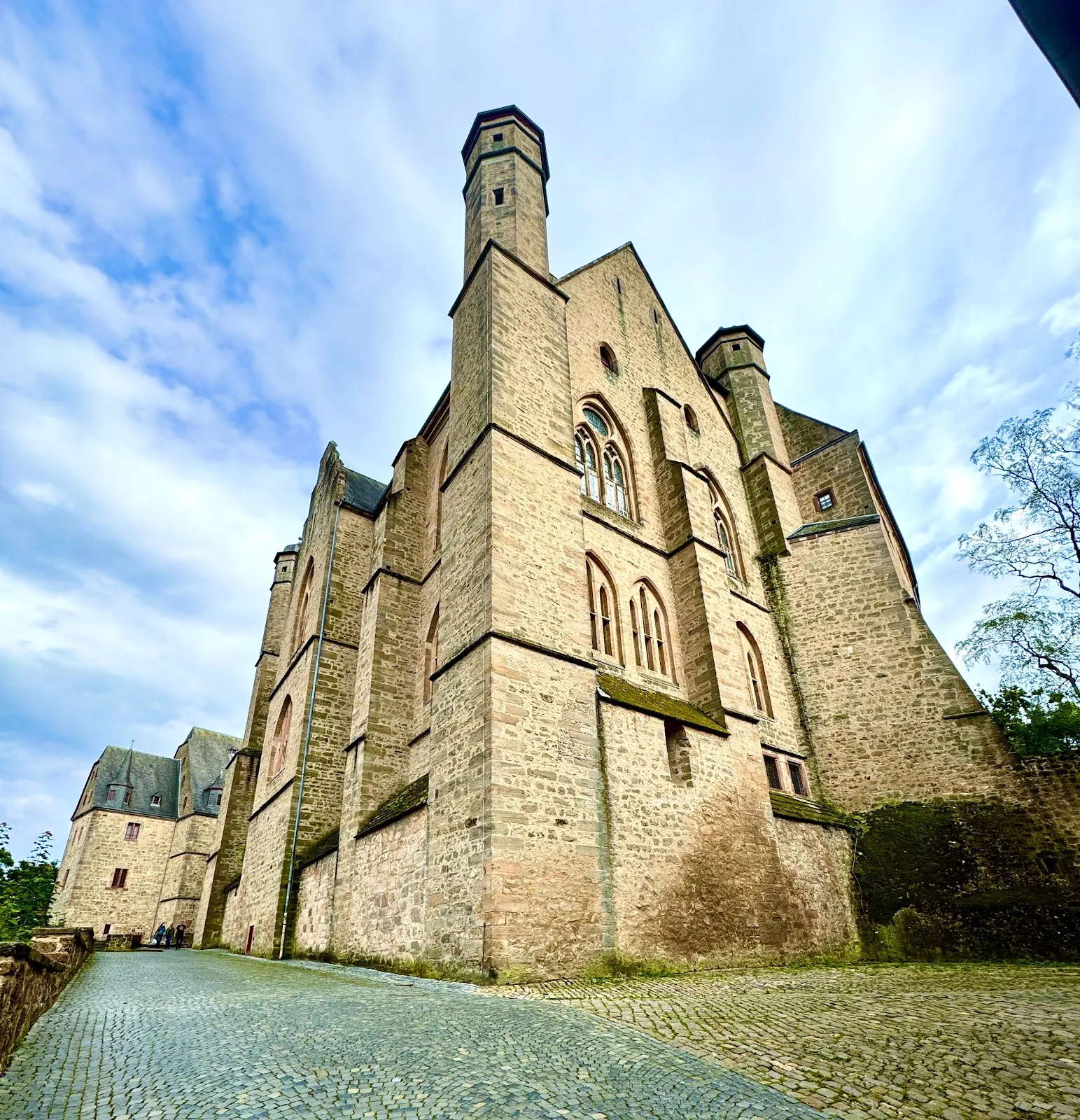 Вид на Замок Марбург, Германия