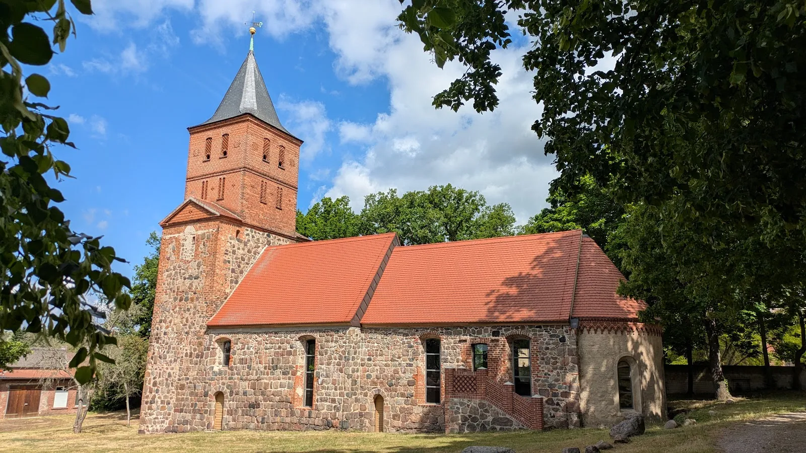 Замок Рогазен, Германия