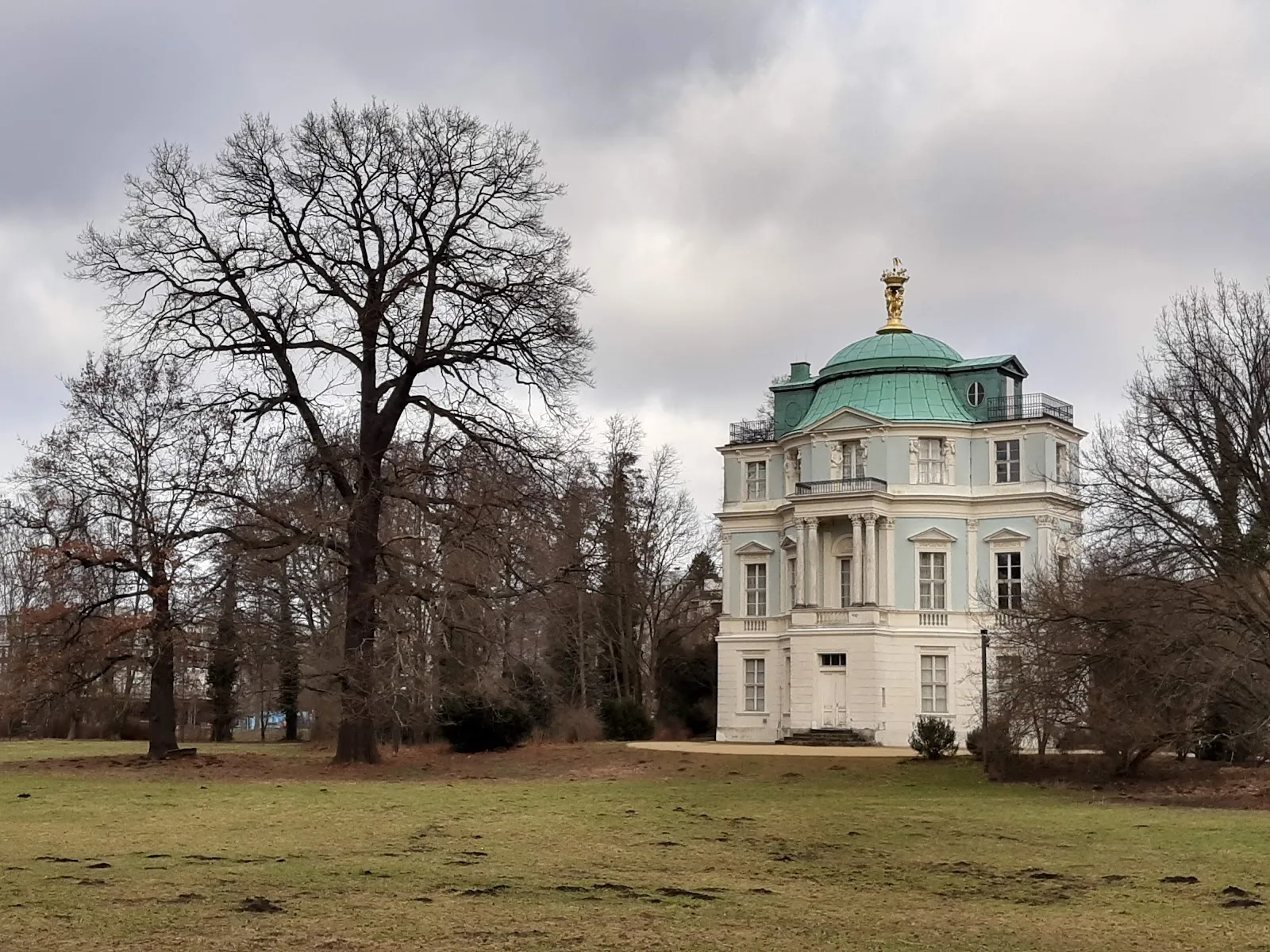 Фасад Замка Шарлоттенбург в Берлине