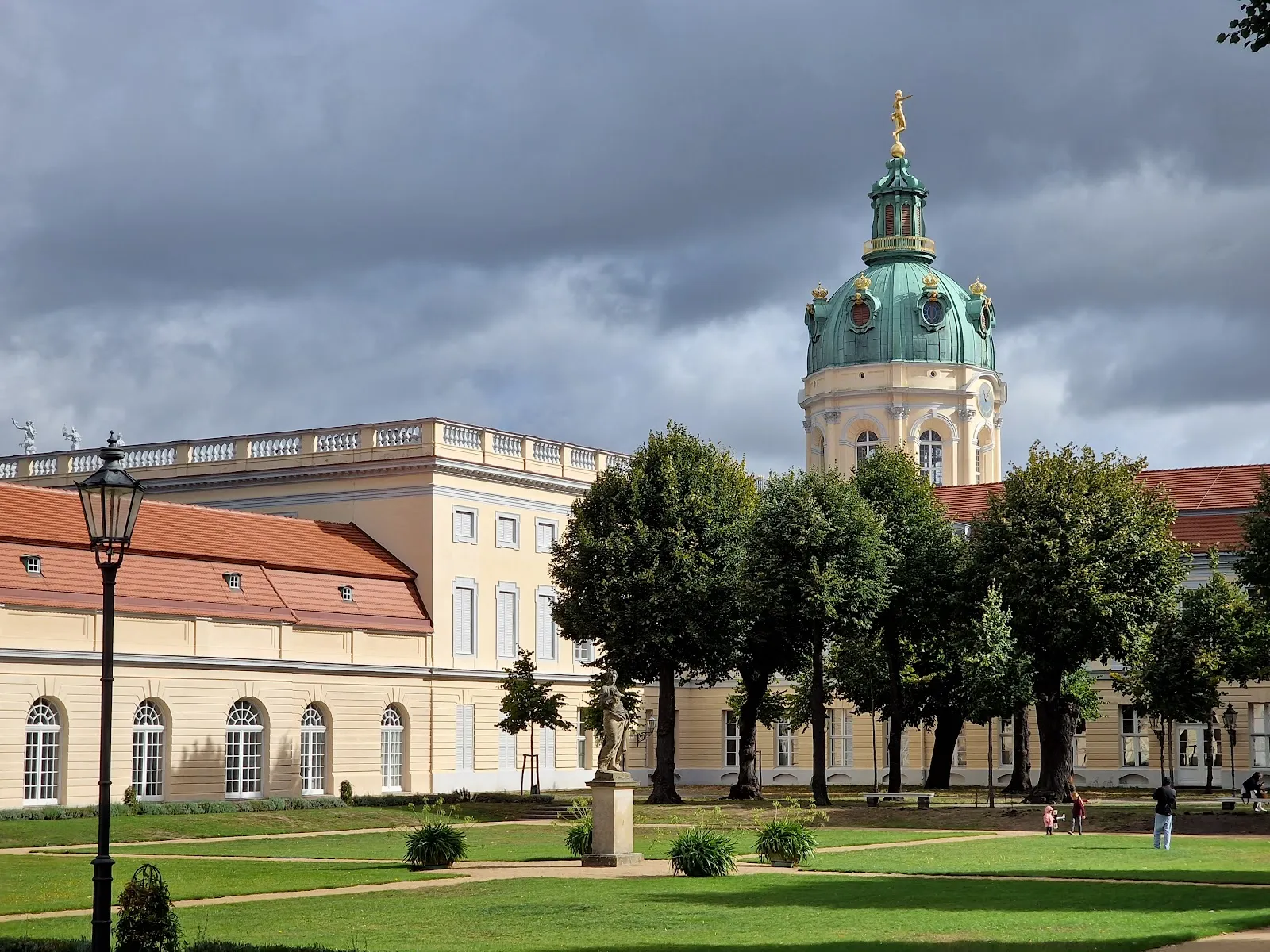 Фасад Замка Шарлоттенбург в Берлине